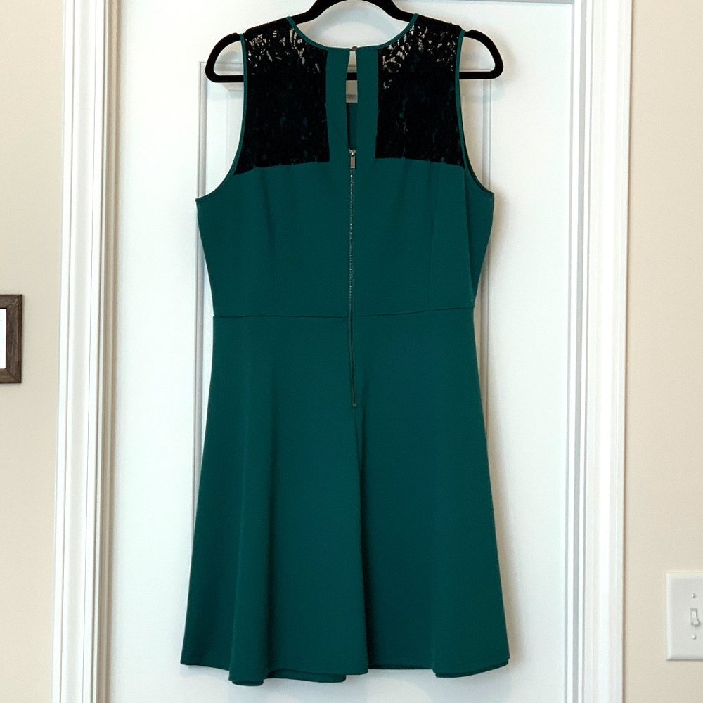 Gently Worn Mossimo Emerald Green Skater Tank Dress with Black Lace Accent - Picture 5 of 13